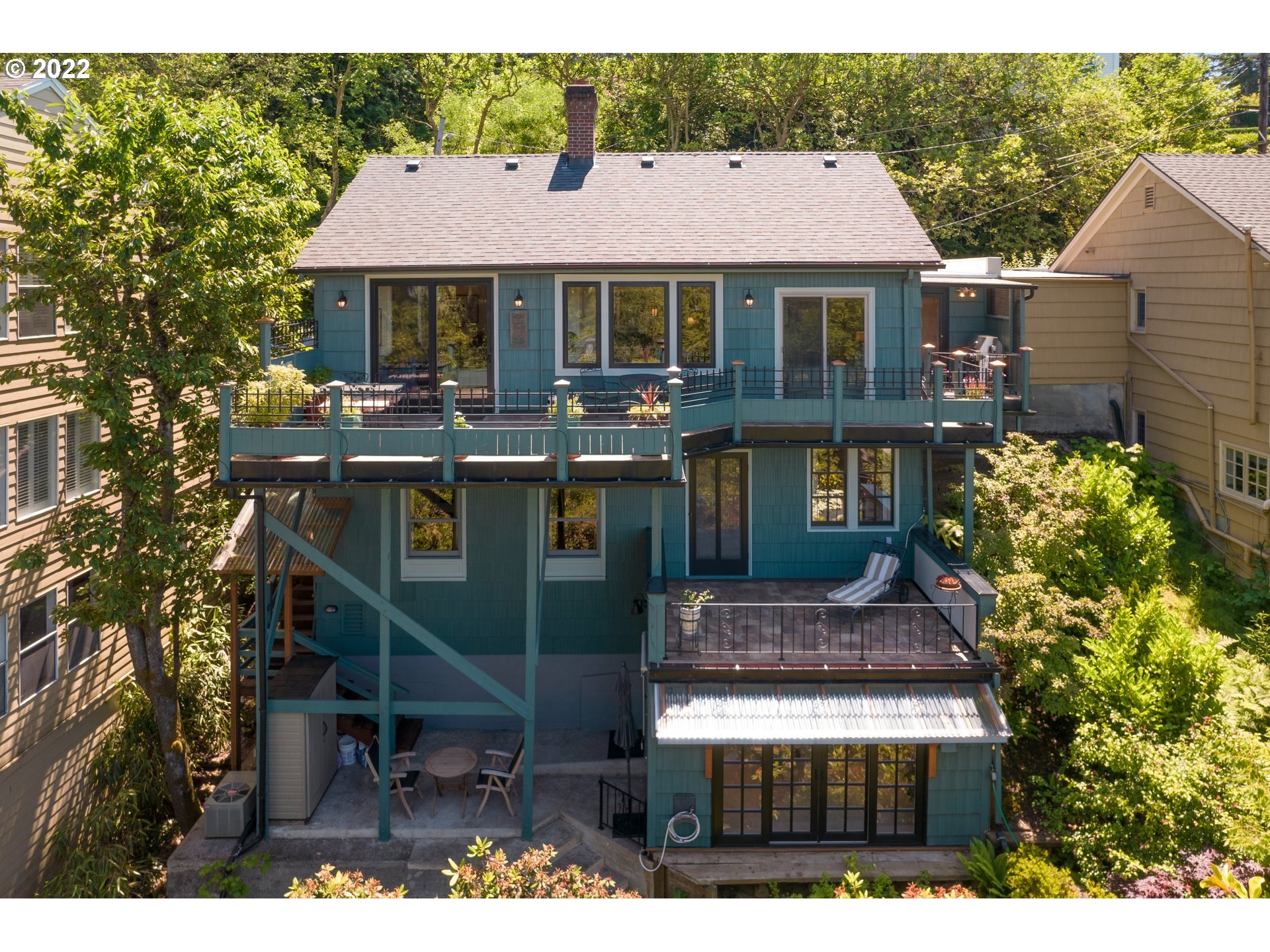 1911 Southwest Elizabeth Street Portland, OR 97201 - Photo 21 of 25 Gallery Image 21
