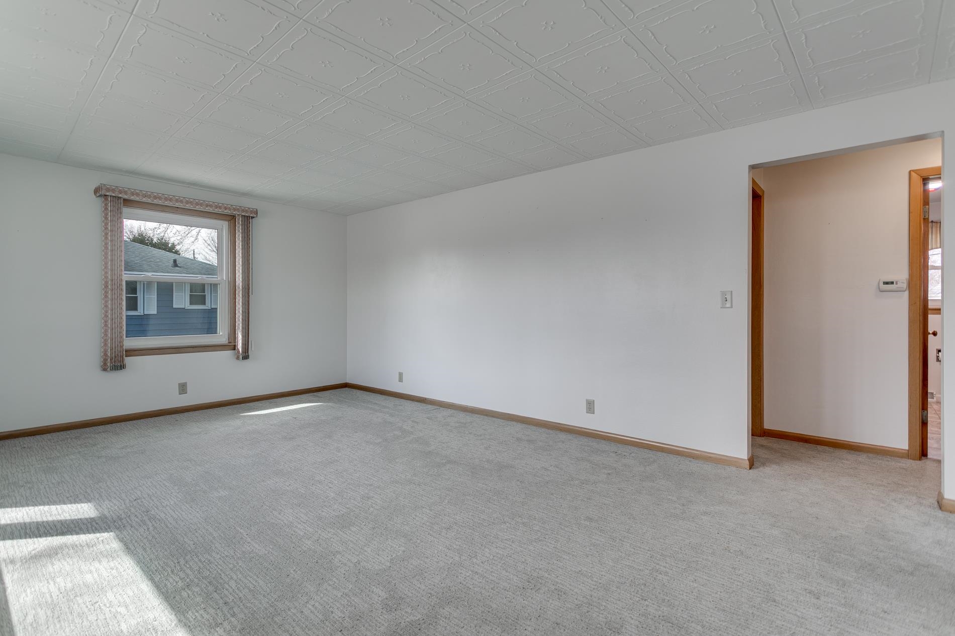 218 South Patrick Street Kimberly, WI 54136 - Photo 11 of 36