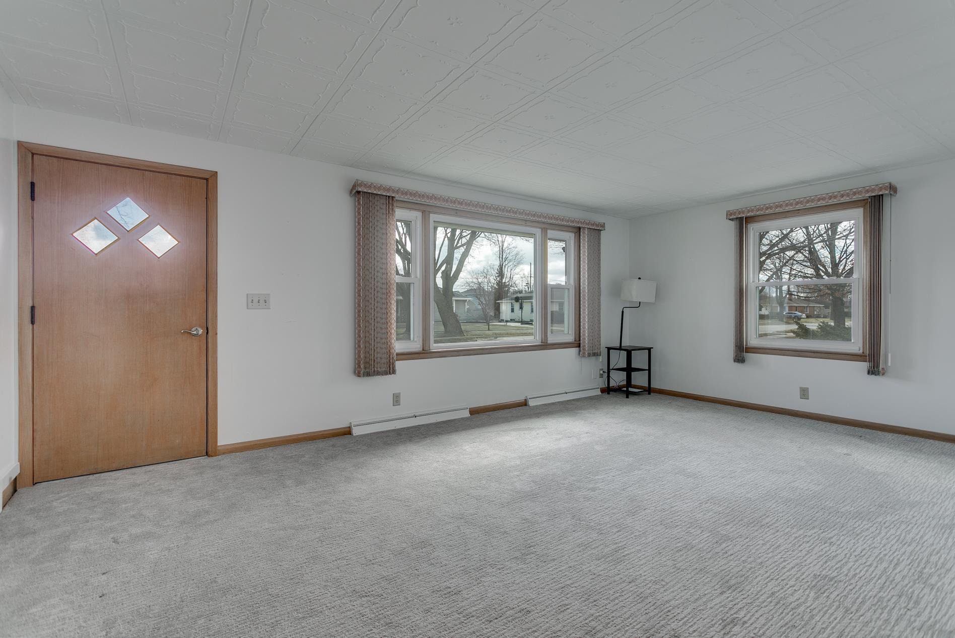 218 South Patrick Street Kimberly, WI 54136 - Photo 12 of 36