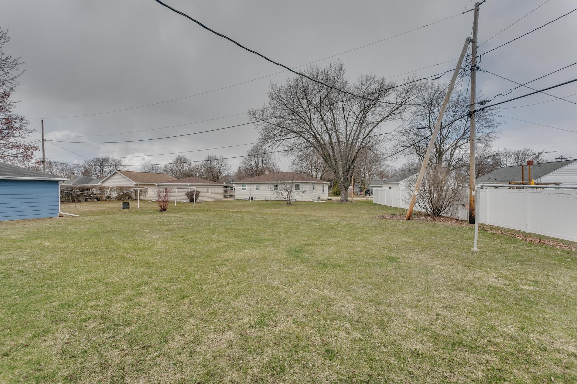 218 South Patrick Street Kimberly, WI 54136 - Photo 33 of 36