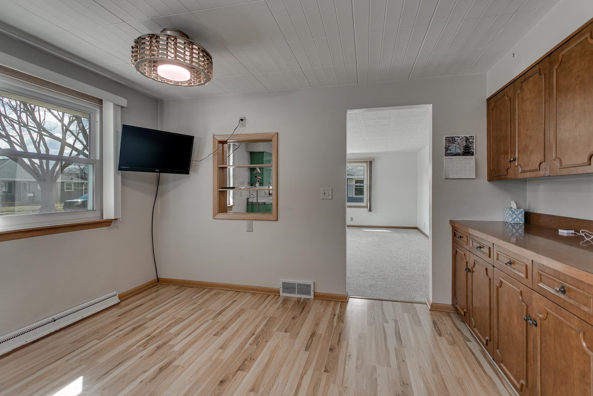 218 South Patrick Street Kimberly, WI 54136 - Photo 9 of 36