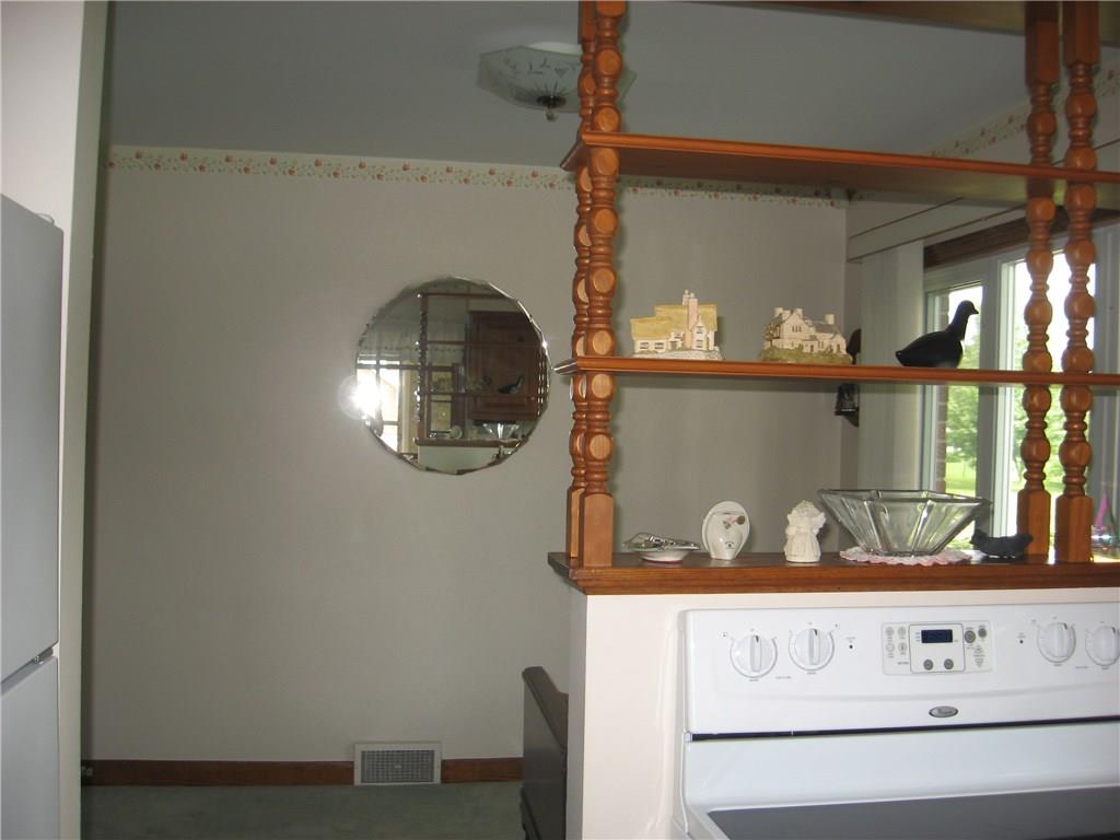 168 North Duffy Road Butler, PA 16001 - Photo 11 of 25 KITCHEN/DINING AREA