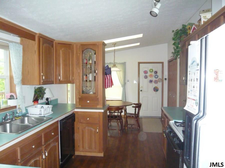 7644 Napoleon Road Jackson, MI 49201 - Photo 14 of 34 Photo 14