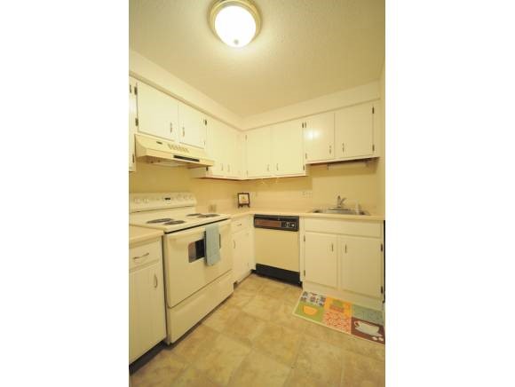 85 East Ridge Road, Unit 85A Merrimack, NH 03054 - Photo 14 of 17