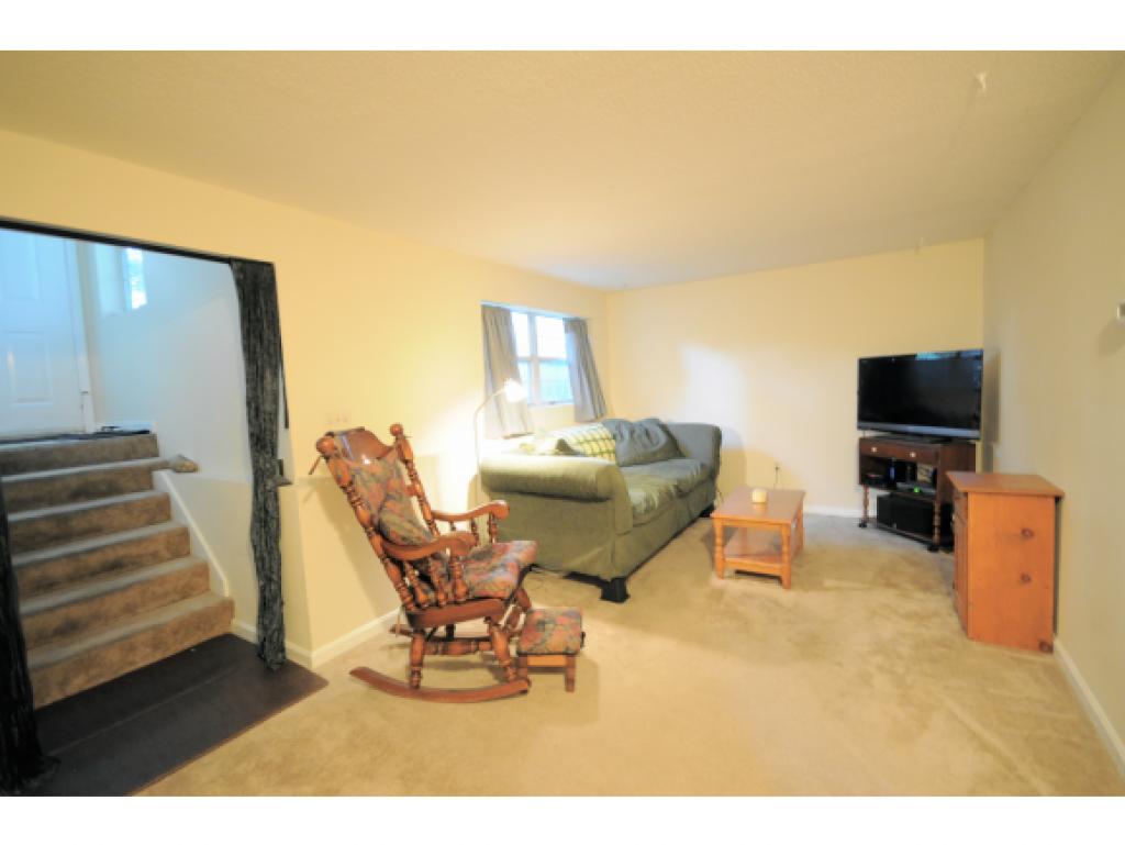 85 East Ridge Road, Unit 85A Merrimack, NH 03054 - Photo 3 of 17