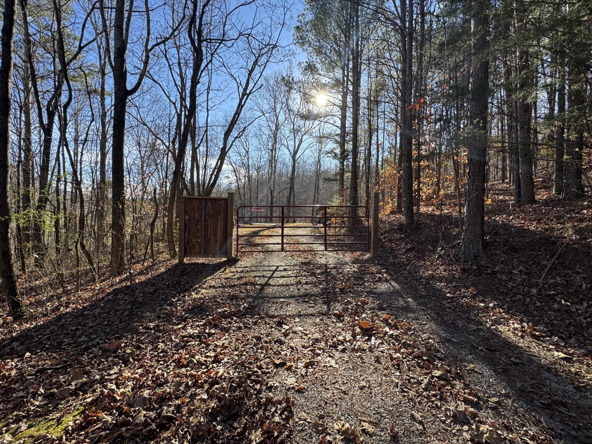 1931 Parksville Road Benton, TN 37307 - Photo 3 of 9 Gallery Image 3