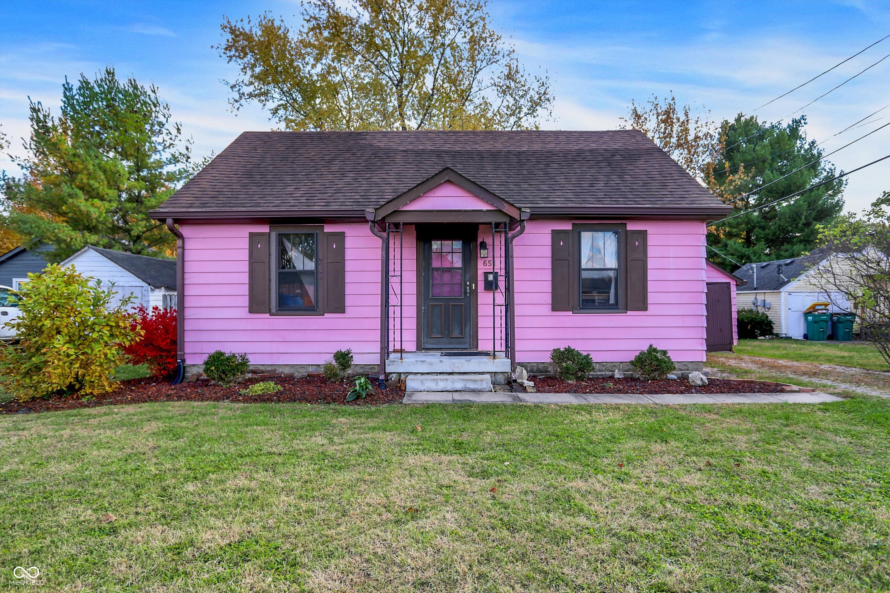 651 Hamilton Avenue Franklin, IN 46131 - Photo 1 of 34