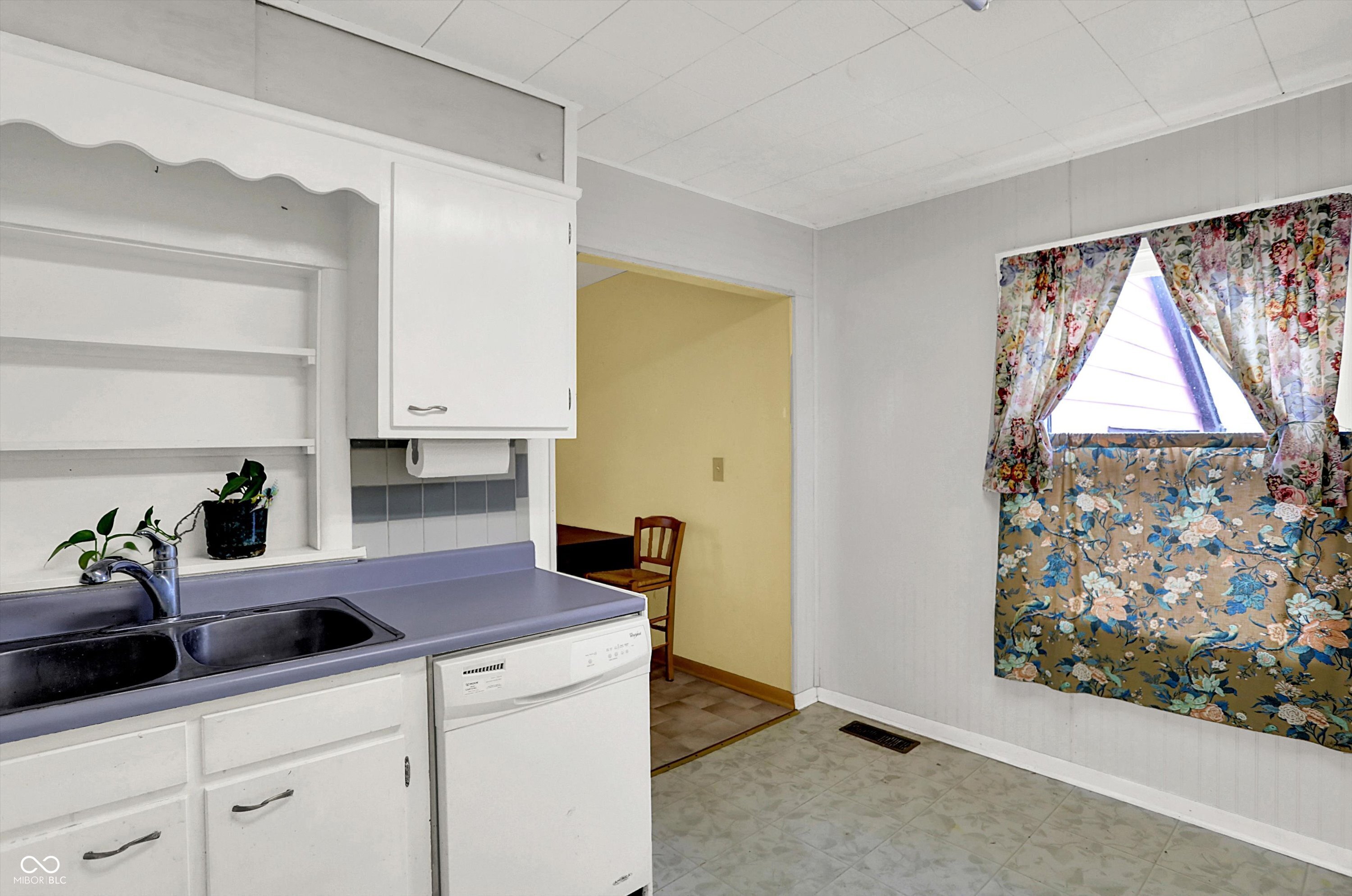 651 Hamilton Avenue Franklin, IN 46131 - Photo 11 of 34