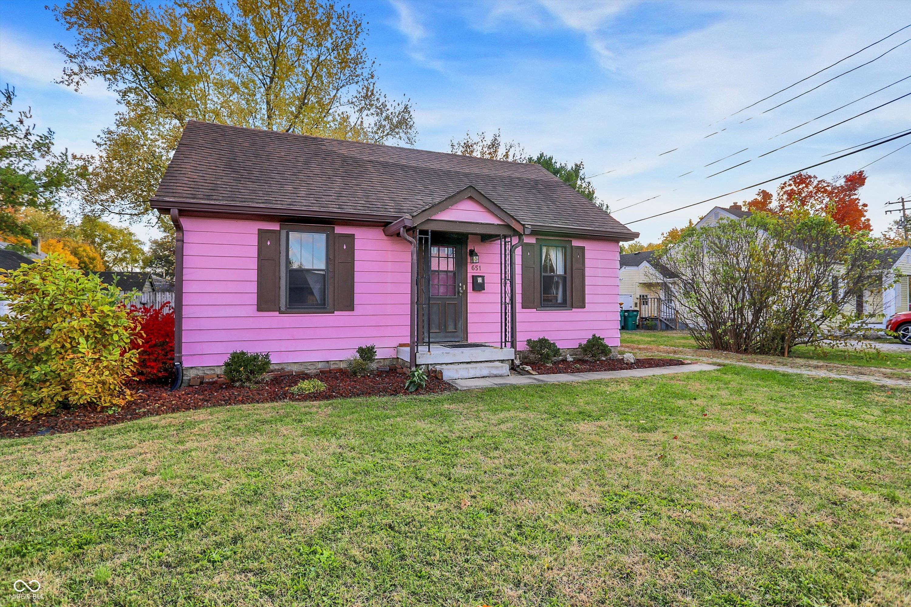 651 Hamilton Avenue Franklin, IN 46131 - Photo 3 of 34