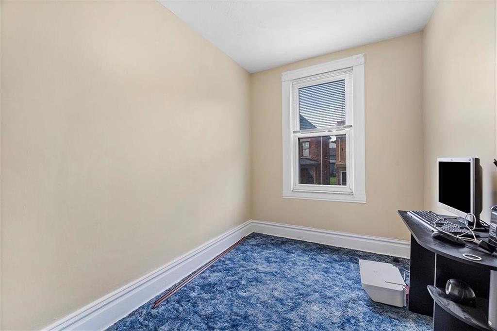 915 1st Street McKees Rocks, PA 15136 - Photo 25 of 25 a workspace with a couch