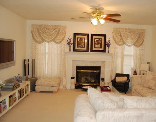 Den/Family/Great Room. 