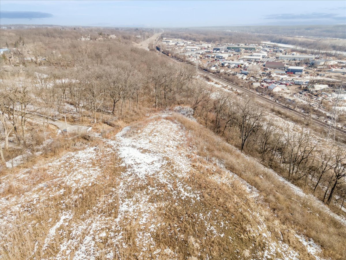 16-w415 16-w415 99th Street Burr Ridge, IL 60527 - Photo 4 of 6 an aerial view of residential houses with outdoor space
