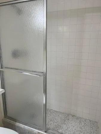 $2,200 | 4803 Waterview Circle, Palm Springs, FL 33461