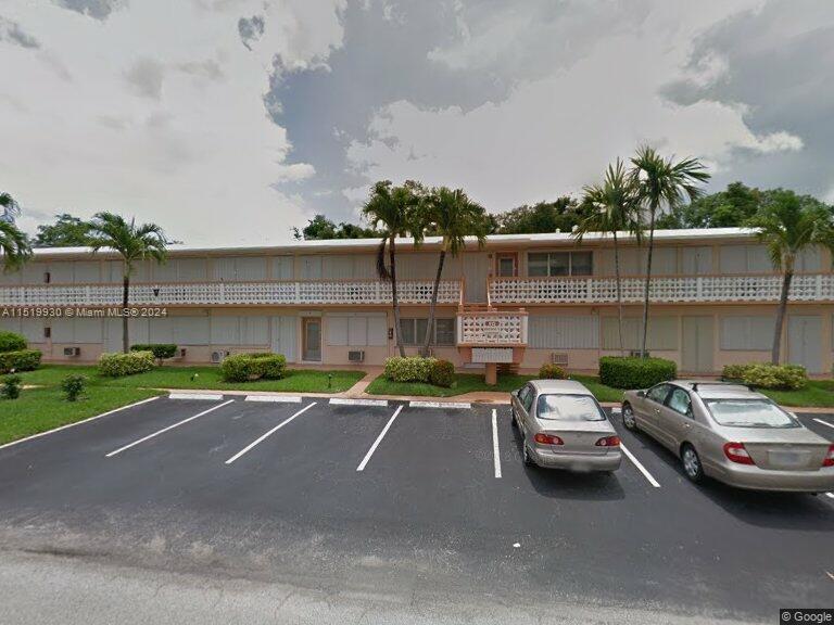 815 Southwest 10th Ter Unit 3V  