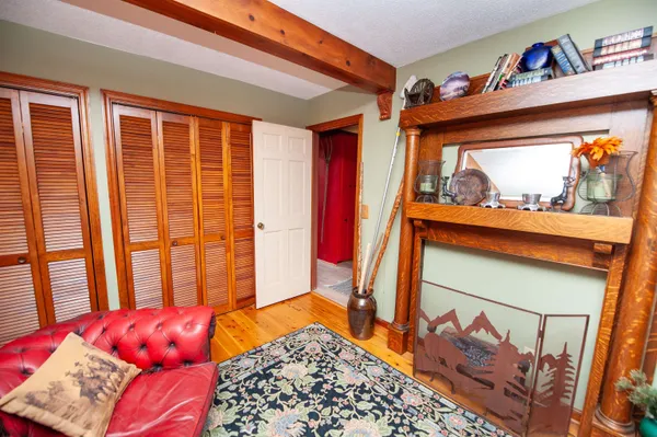 $999,900 | 1516 West Lakeshore Drive, Landrum, SC 29356