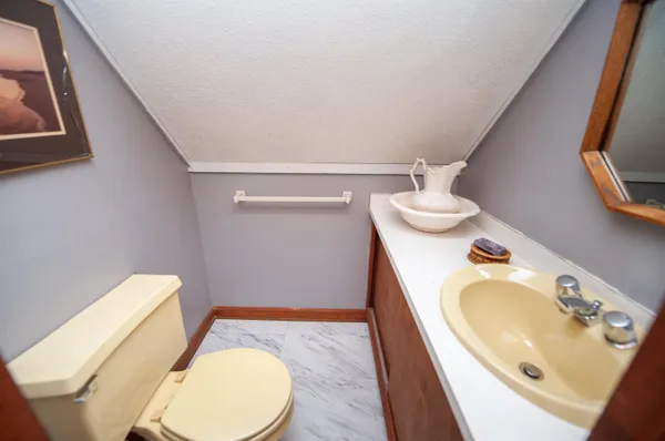 $999,900 | 1516 West Lakeshore Drive, Landrum, SC 29356