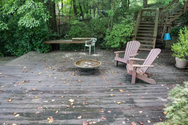 $999,900 | 1516 West Lakeshore Drive, Landrum, SC 29356