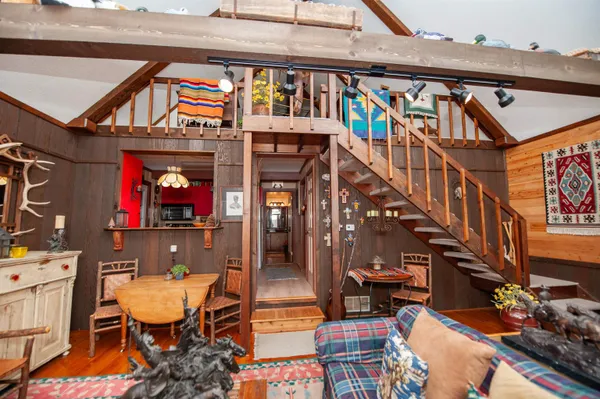 $999,900 | 1516 West Lakeshore Drive, Landrum, SC 29356