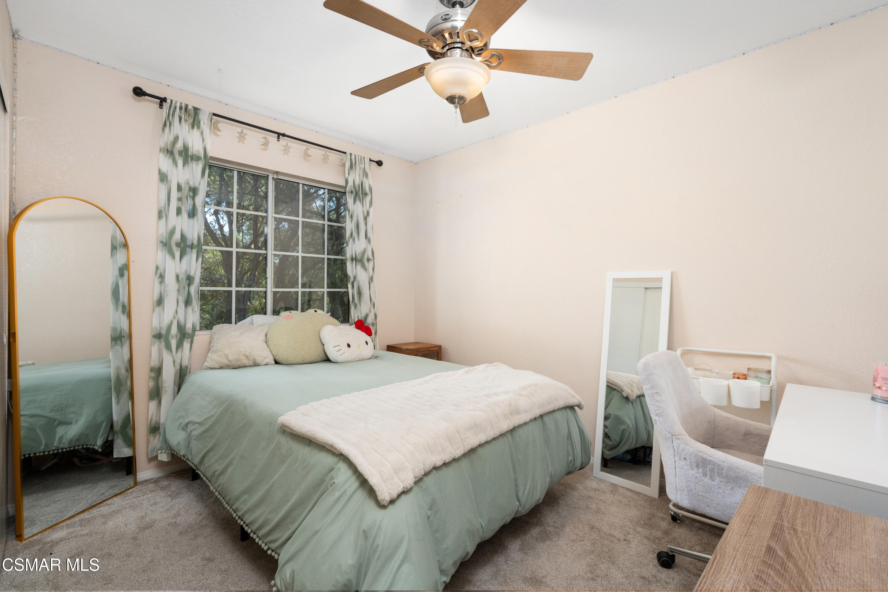148 Timber Road Newbury Park, CA 91320 - Photo 14 of 24 20_11714299_177954_177954-EI-120