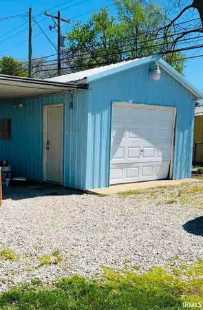 $65,900 | 1000 East 3rd Street, Mount Vernon, IN 47620