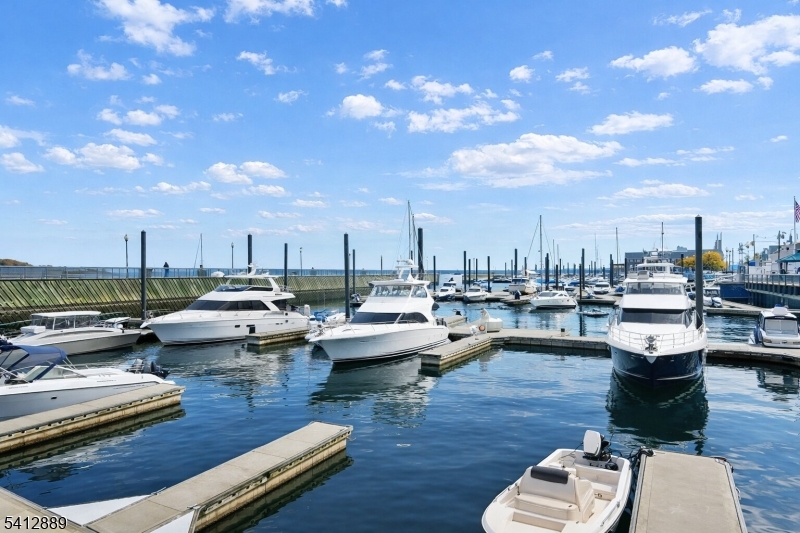 368 Rector Street, Unit 408 Perth Amboy, NJ 08861 - Photo 33 of 37