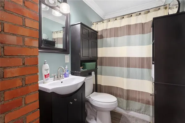 $160,000 | 5330 Northeast Barnes Avenue, Kansas City, MO 64119