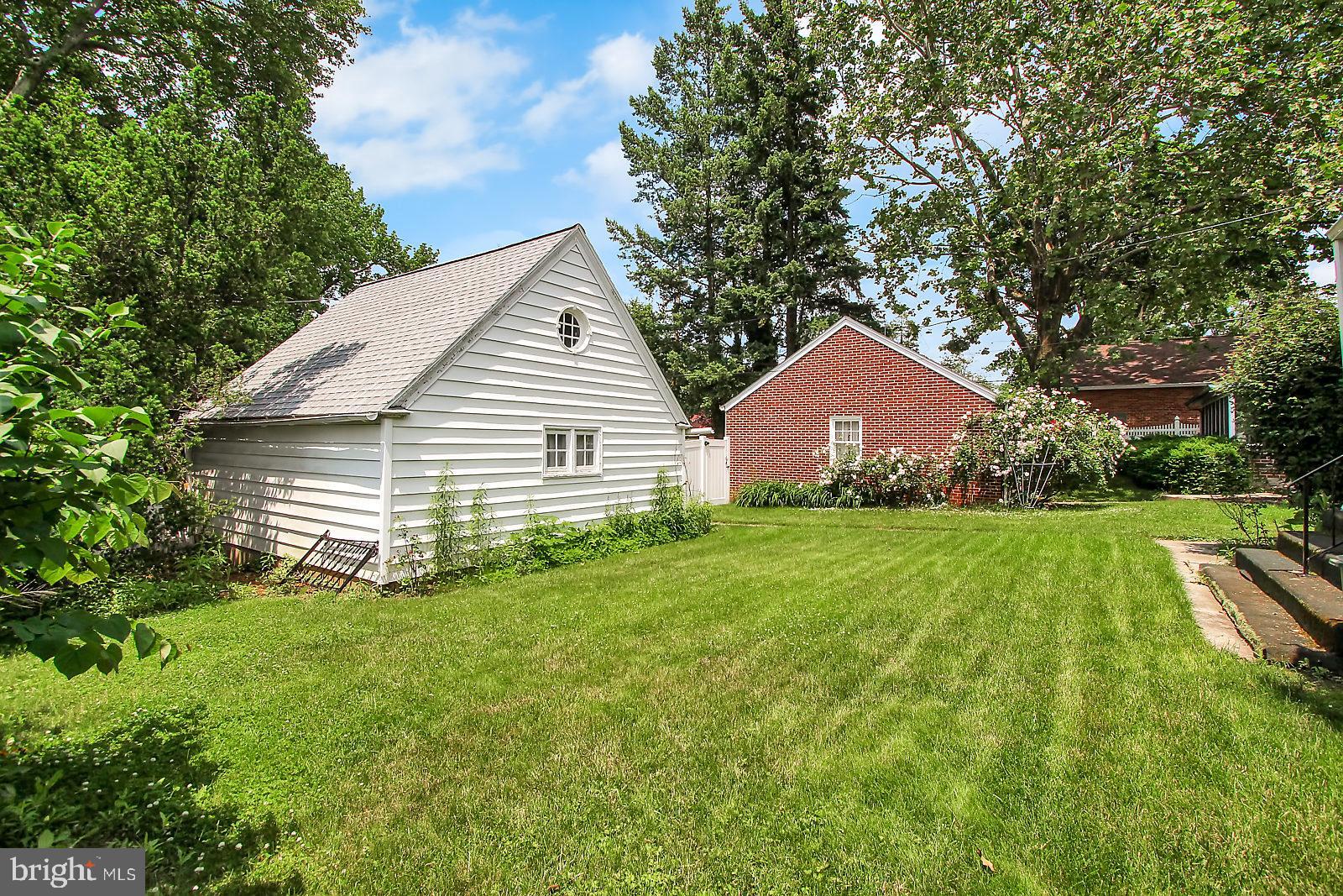 157 Springdale Road York, PA 17403 - Photo 23 of 26 Gallery Image 23