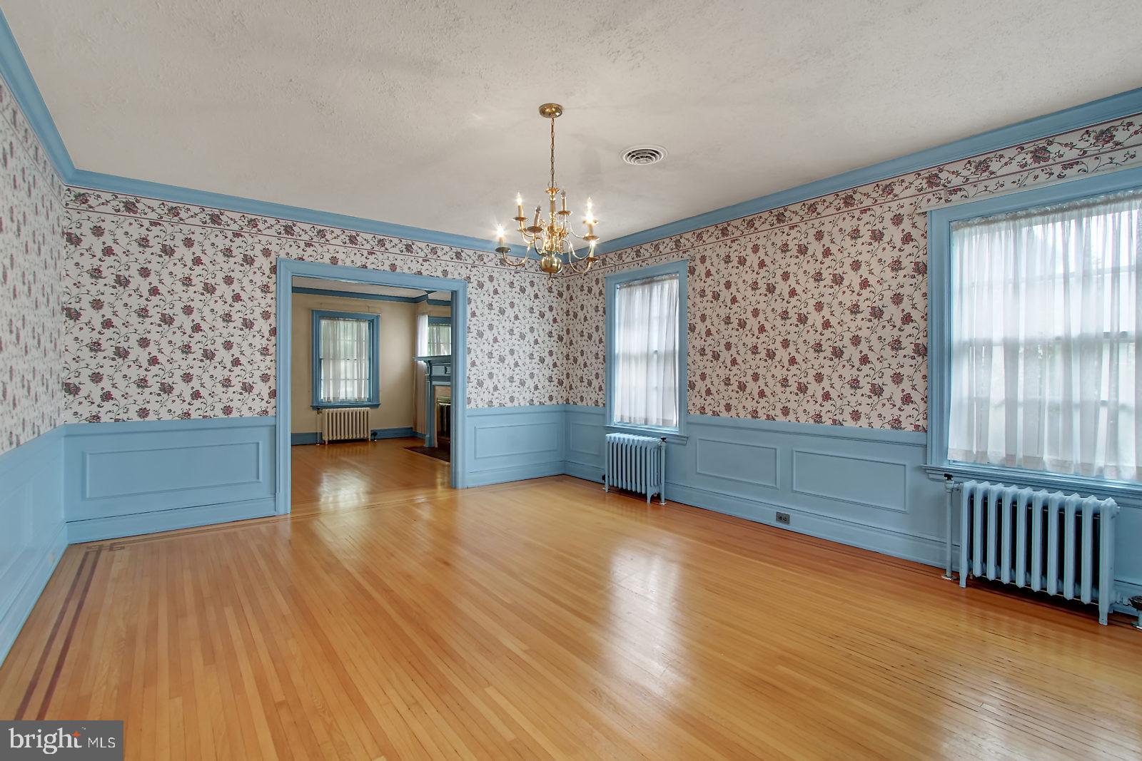 157 Springdale Road York, PA 17403 - Photo 7 of 26 Gallery Image 7