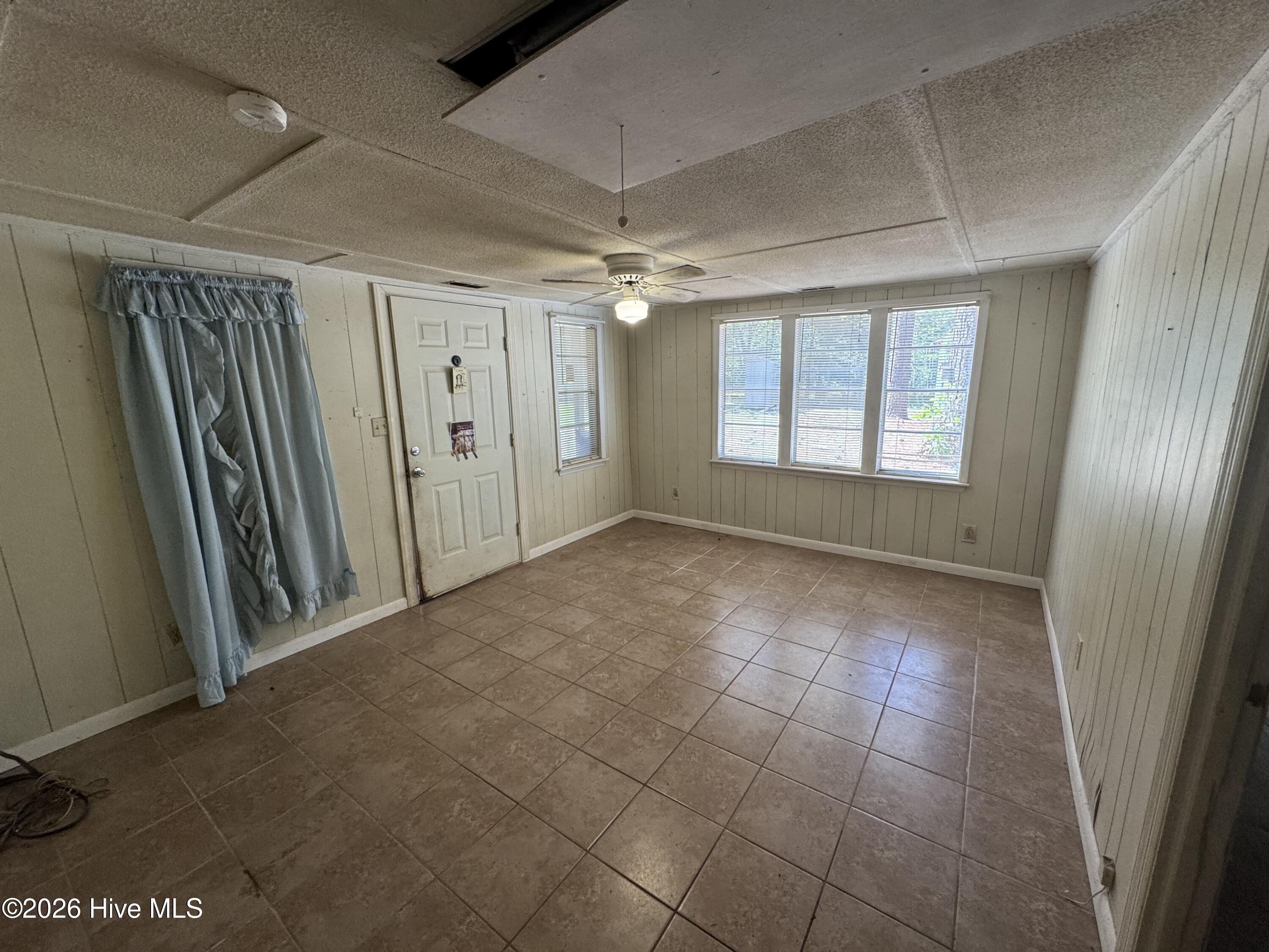 1195 Airport Road Carthage, NC 28327 - Photo 7 of 24