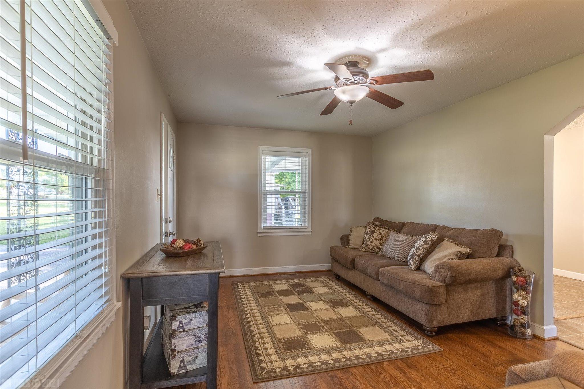 7485 Ridge Road Radford, VA 24141 - Photo 11 of 25 Gallery Image 11