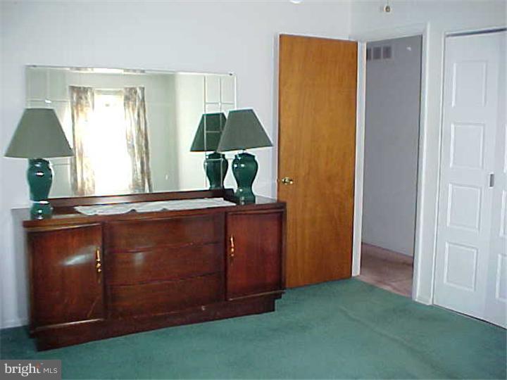 217 Bridge Road Boothwyn, PA 19061 - Photo 8 of 16 Gallery Image 8