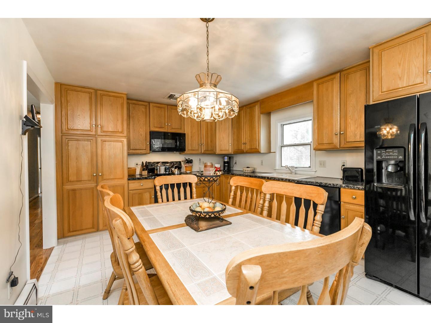 887 Rising Sun Road Telford, PA 18969 - Photo 13 of 25 Gallery Image 13