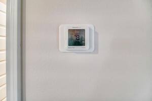 2535 Rutgers Road Crestview, FL 32536 - Photo 17 of 21 a view of a small space