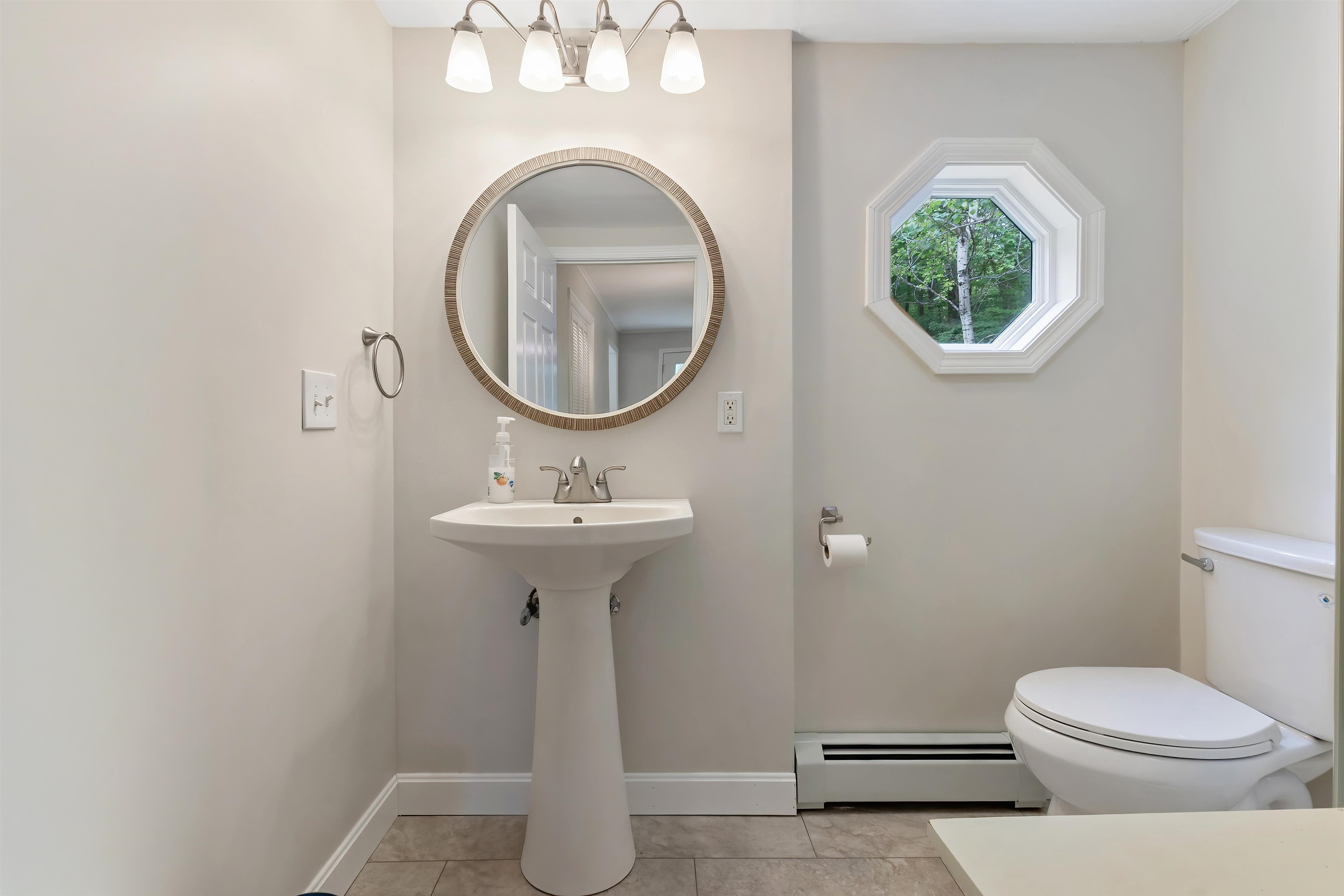 491 Raccoon Hill Road Salisbury, NH 03268 - Photo 15 of 53
