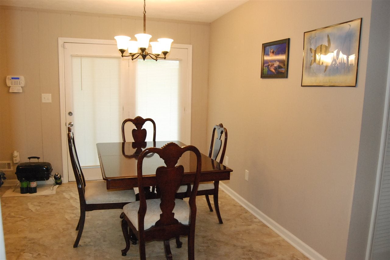 339 Robin Road Bowling Green, KY 42101 - Photo 14 of 29 Gallery Image 14