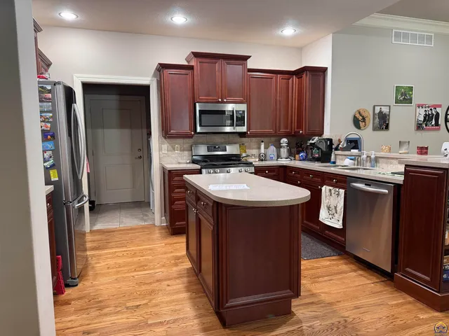 $549,000 | 323 North Eaton Drive, Lawrence, KS 66049