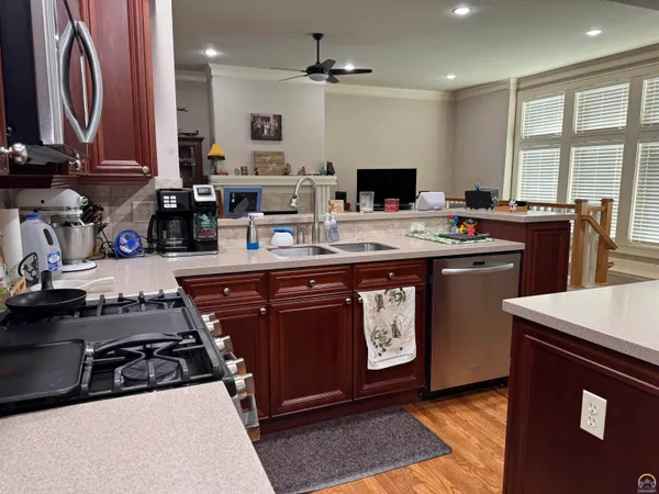$539,000 | 323 North Eaton Drive, Lawrence, KS 66049