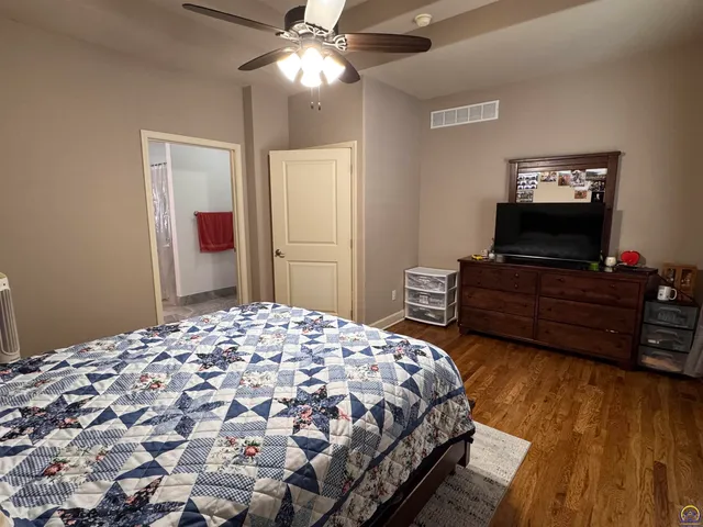 $549,000 | 323 North Eaton Drive, Lawrence, KS 66049