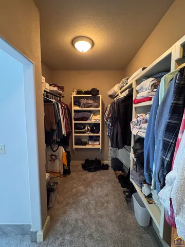 $549,000 | 323 North Eaton Drive, Lawrence, KS 66049