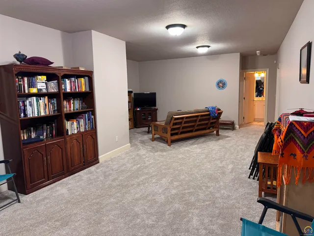 $549,000 | 323 North Eaton Drive, Lawrence, KS 66049