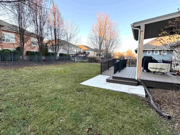$539,000 | 323 North Eaton Drive, Lawrence, KS 66049