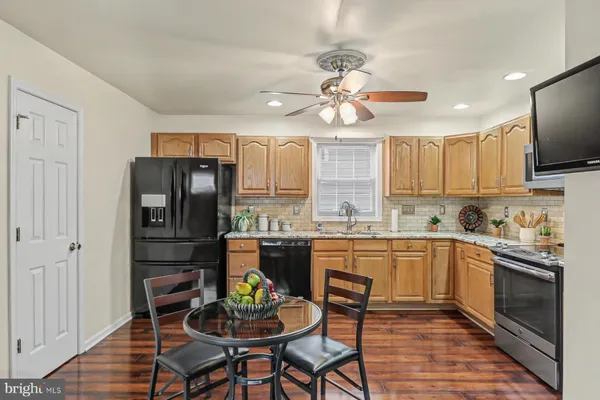 $329,900 | 112 Holly Hills Drive, Harrisburg, PA 17110
