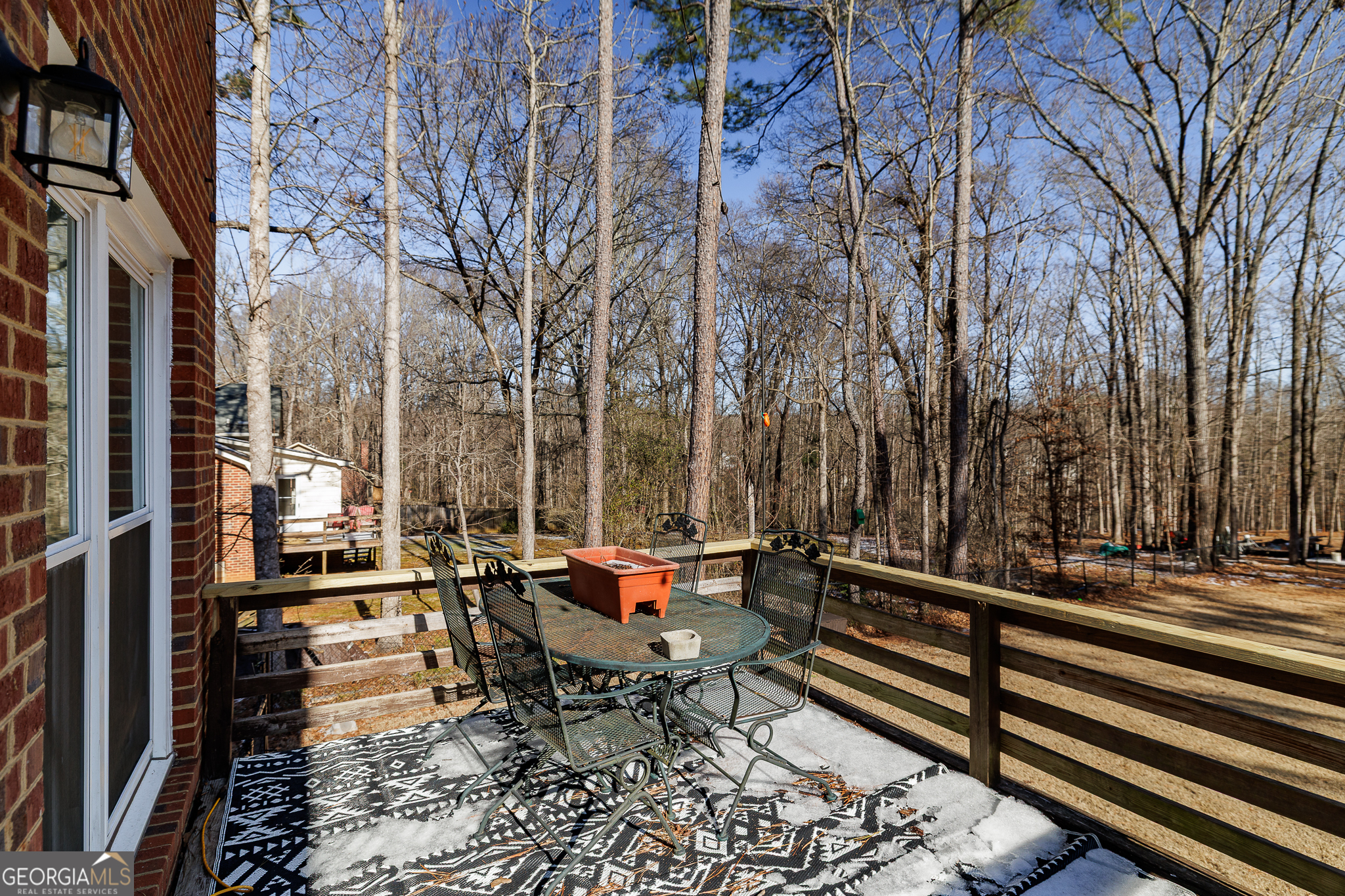 415 Brookstone Drive Athens, GA 30605 - Photo 35 of 55 a backyard of a house with table and chairs