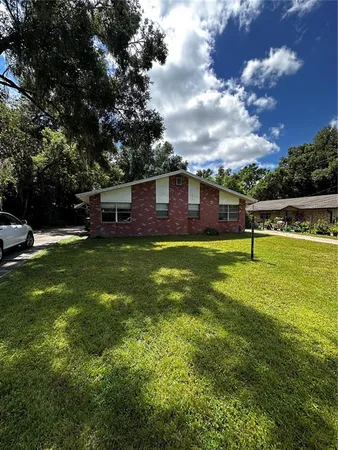 $1,595 | 838 East Indiana Avenue, Deland, FL 32724