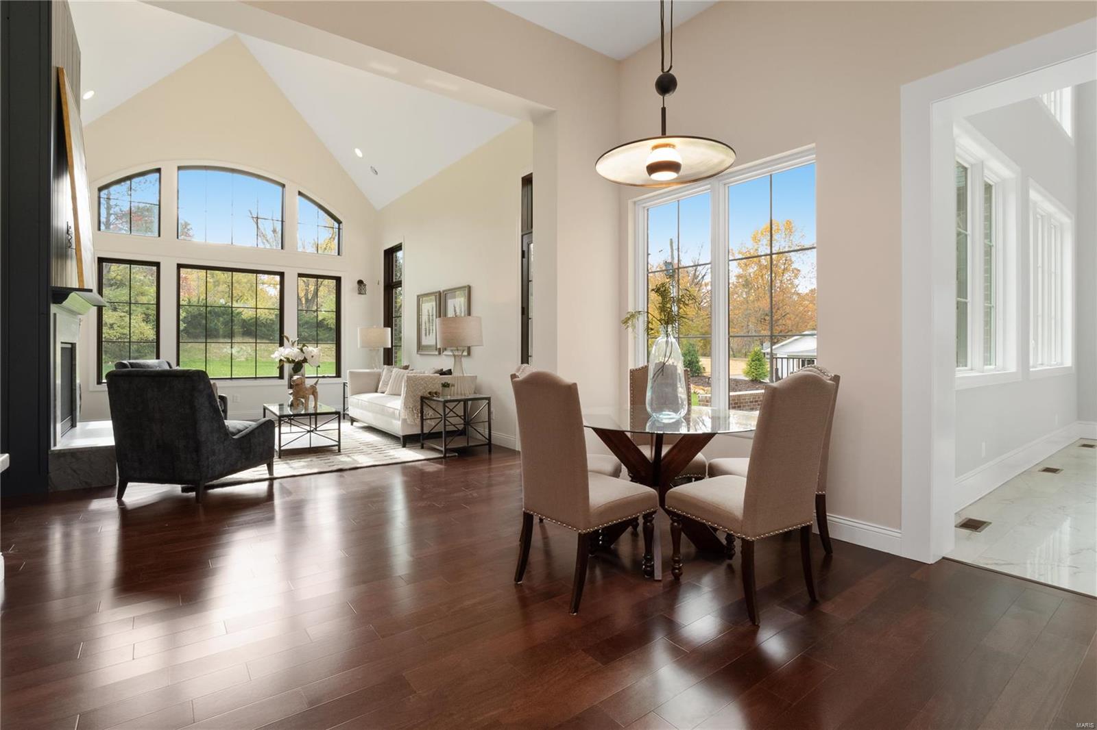 15 Williamsburg Road St. Louis, MO 63141 - Photo 22 of 94