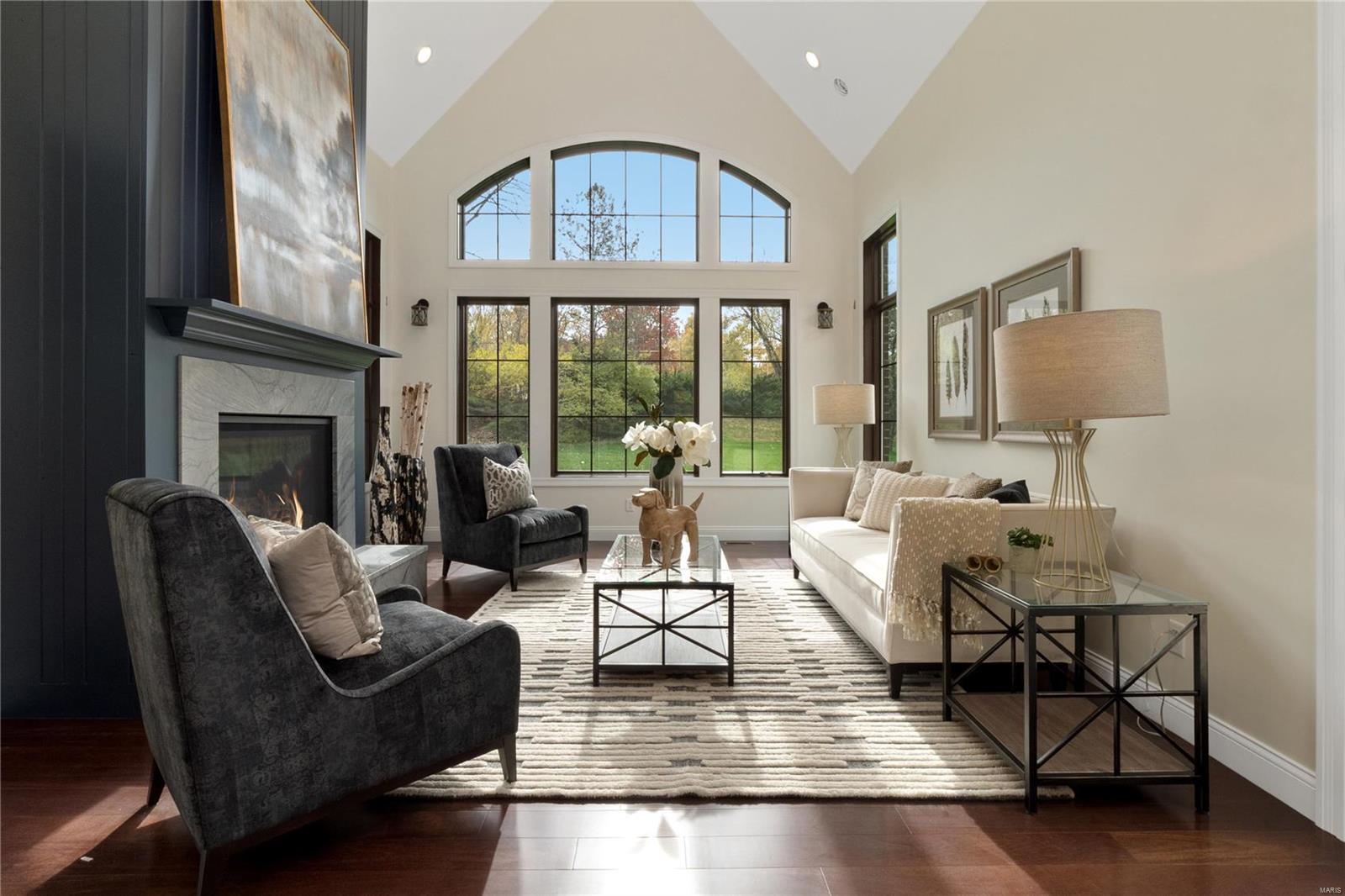 15 Williamsburg Road St. Louis, MO 63141 - Photo 4 of 94