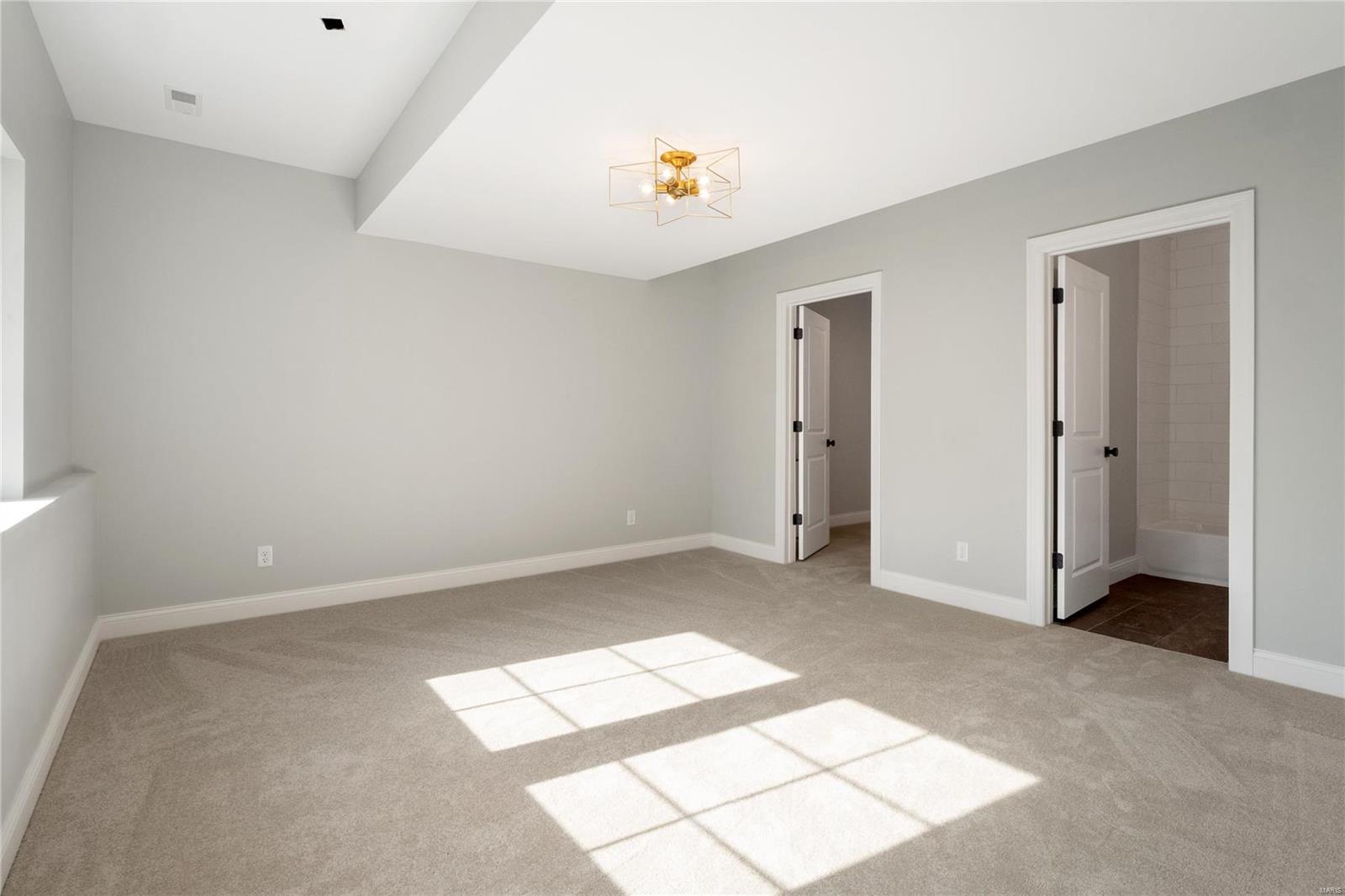 15 Williamsburg Road St. Louis, MO 63141 - Photo 73 of 94