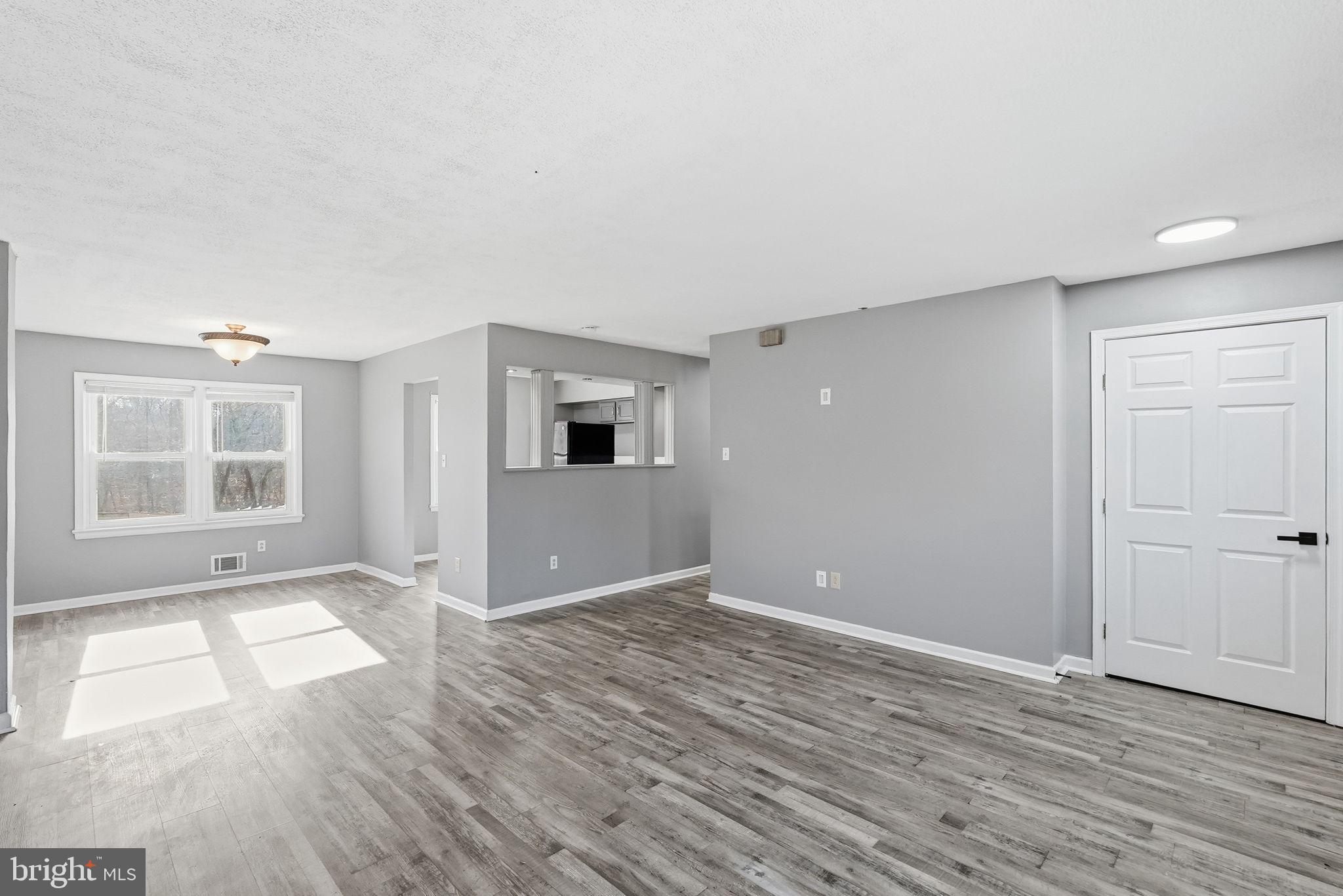 13001 Windbrook Drive Clinton, MD 20735 - Photo 5 of 25
