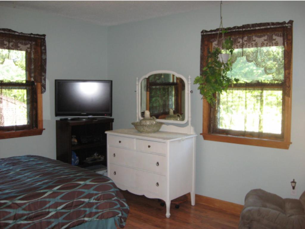 33 Ledgewood Road Claremont, NH 03743 - Photo 16 of 27 Gallery Image 16