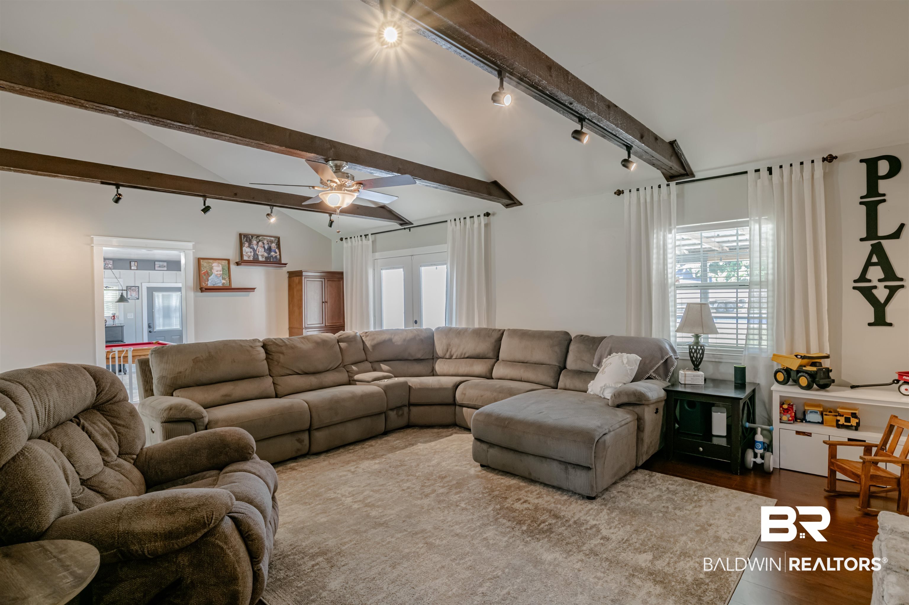 4250 Honey Court Mobile, AL 36619 - Photo 8 of 34 Living Room